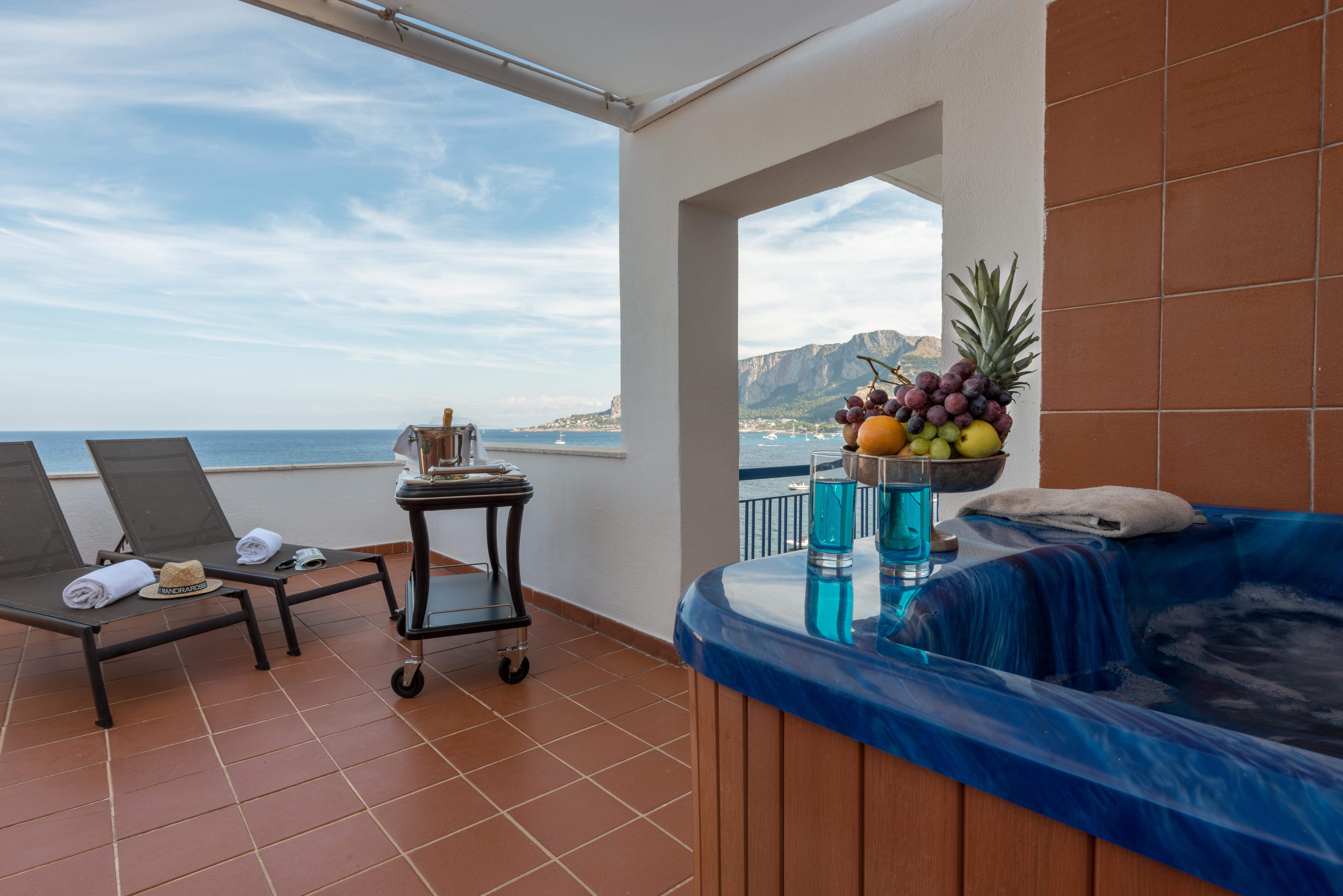 Splendid Hotel La Torre Монделло Екстер'єр фото