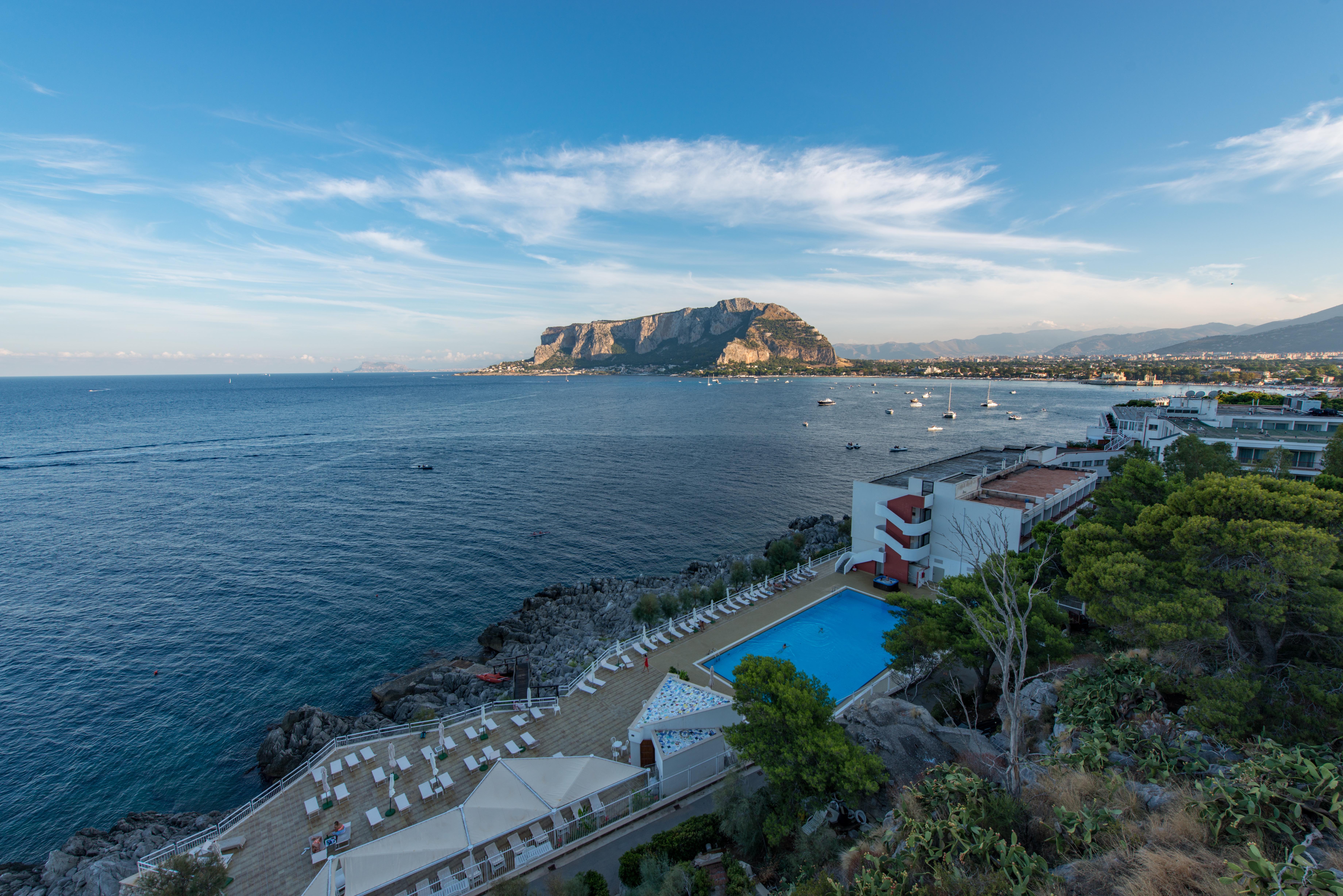 Splendid Hotel La Torre Монделло Екстер'єр фото