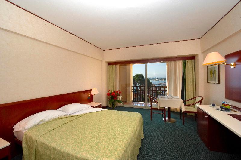 Splendid Hotel La Torre Монделло Екстер'єр фото